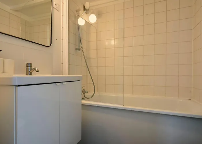 Saint Maurice - And Functional *