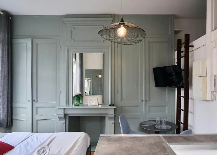 Saint Maurice - And Functional