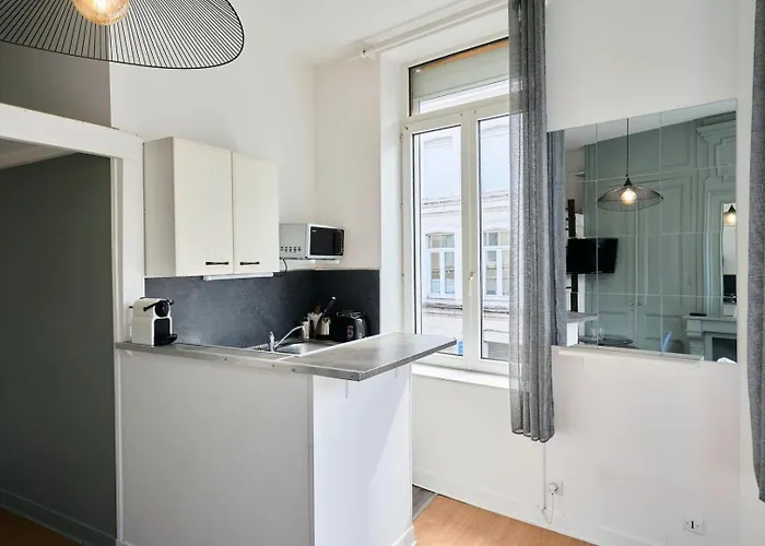 Apartment Saint Maurice - And Functional